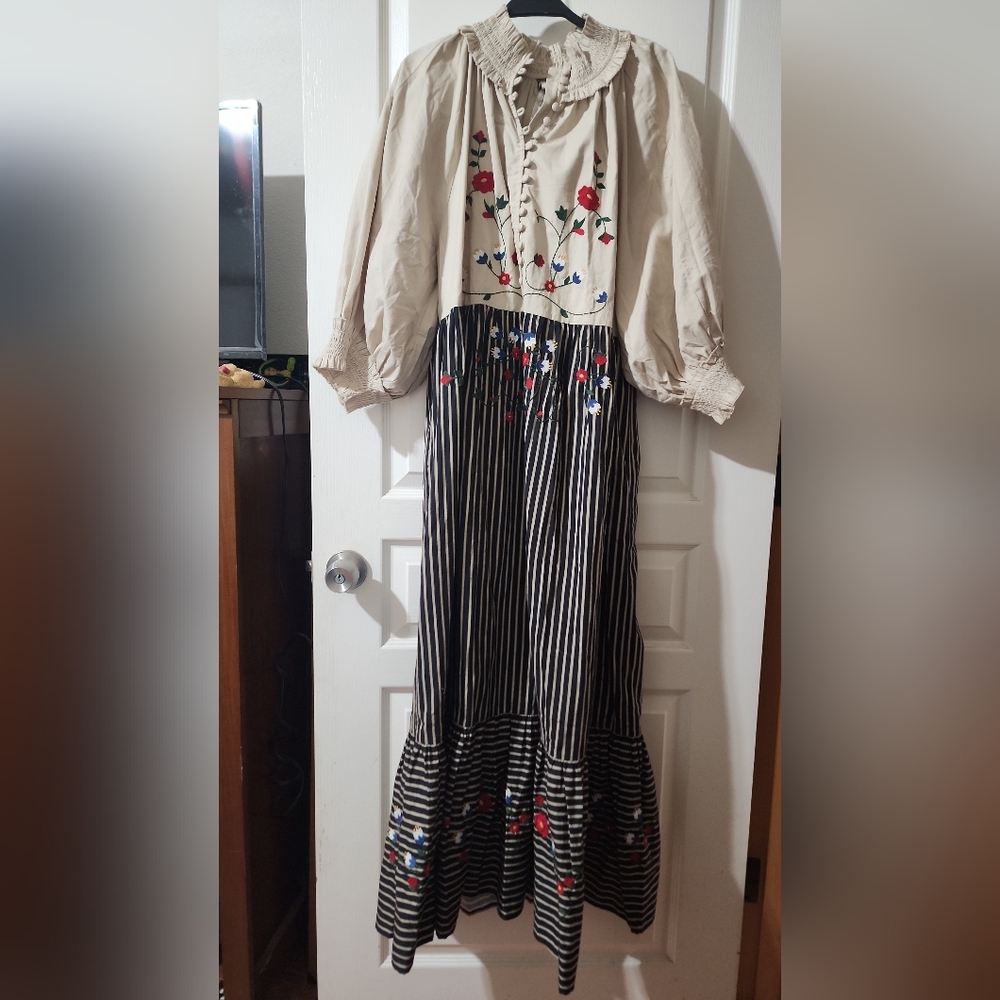 Eddy Dress